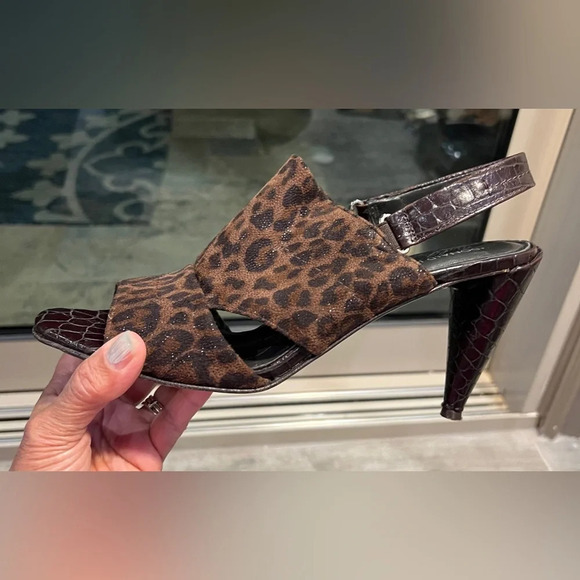 Donald J Pliner brown sling back heels, brown animal print, size 9 N - Picture 6 of 10